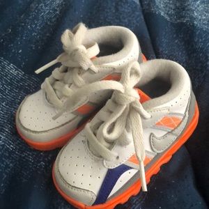 Nike baby 4C shoes